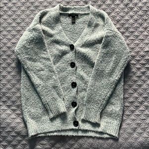 Sweaters from forever 21 only wore a few times!